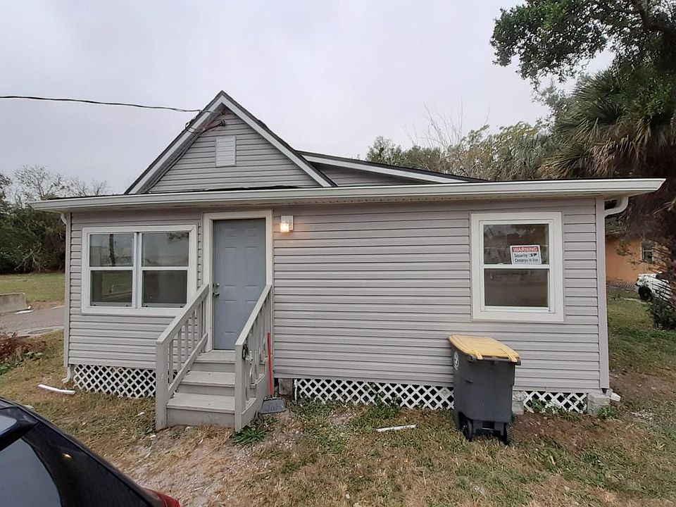 1st image of 3004 Thelma St