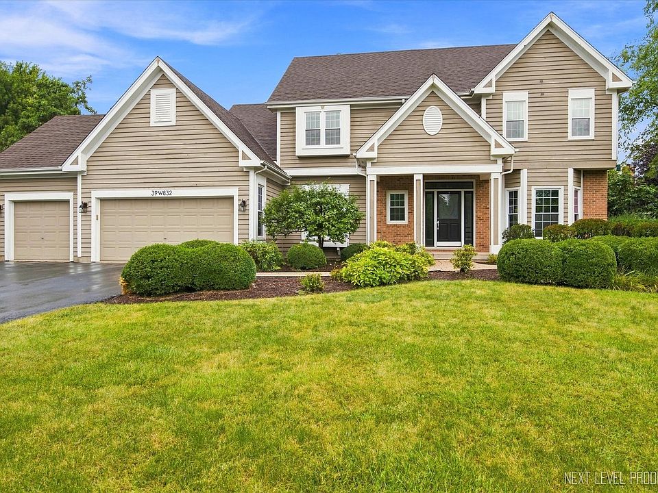 1st image of 39W832 Carl Sandburg Rd