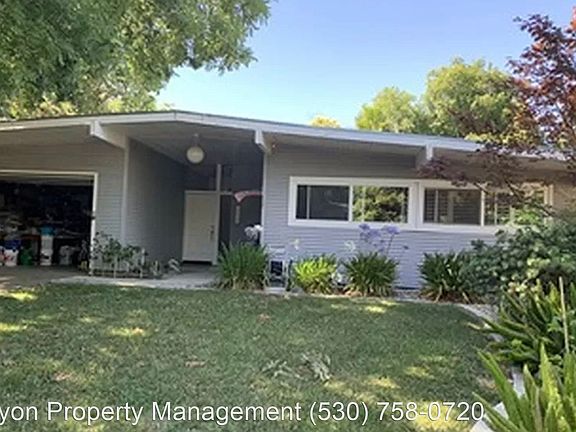 2nd image of 1505 Notre Dame Dr