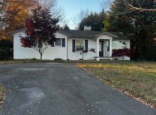 1635 Scenic Dr, Maryville, TN 37803