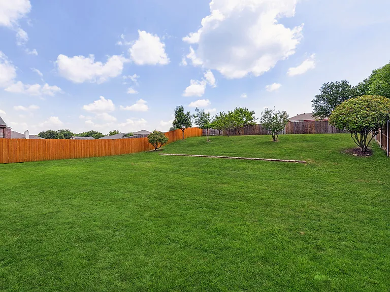 1205 Stone Ln — Photo 34