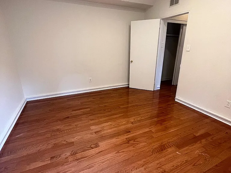 407 Cypress St #2F — Photo 23