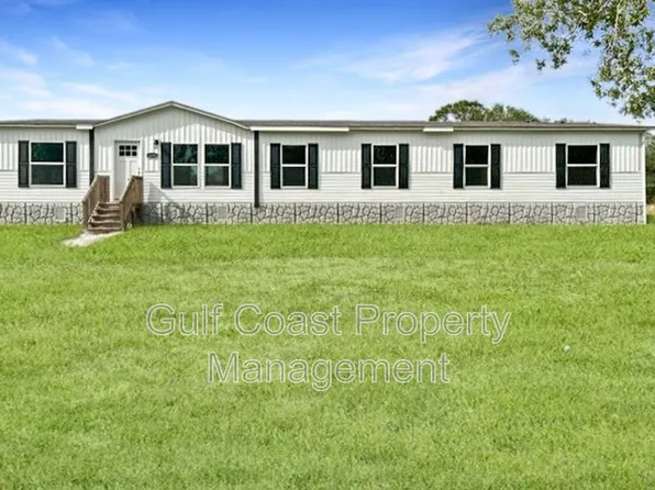 6293 Gewant Blvd, Punta Gorda, FL 33982