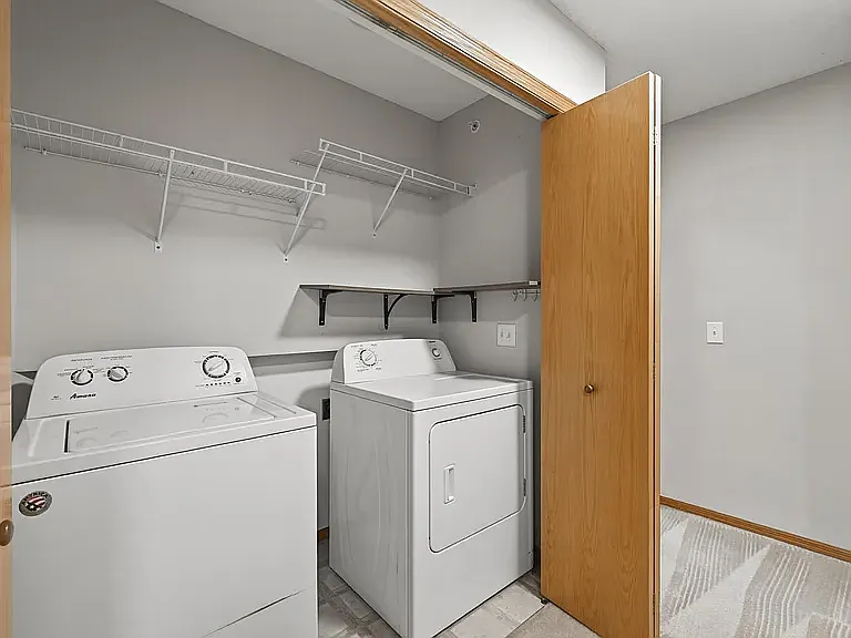 3 bed, 1540 sqft, $2,400 — Photo 4