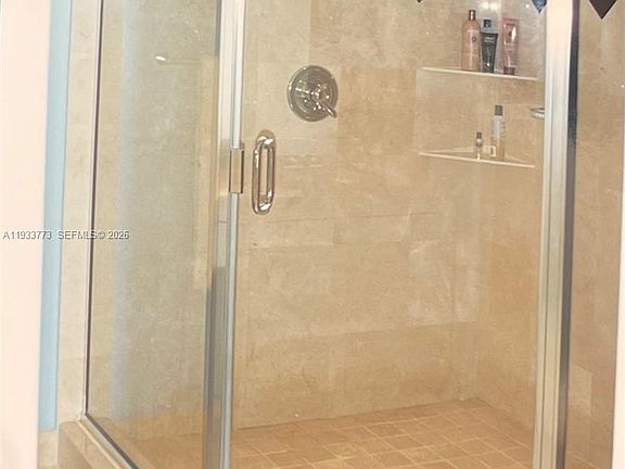 5th image of 1000 Quayside Ter APT 806