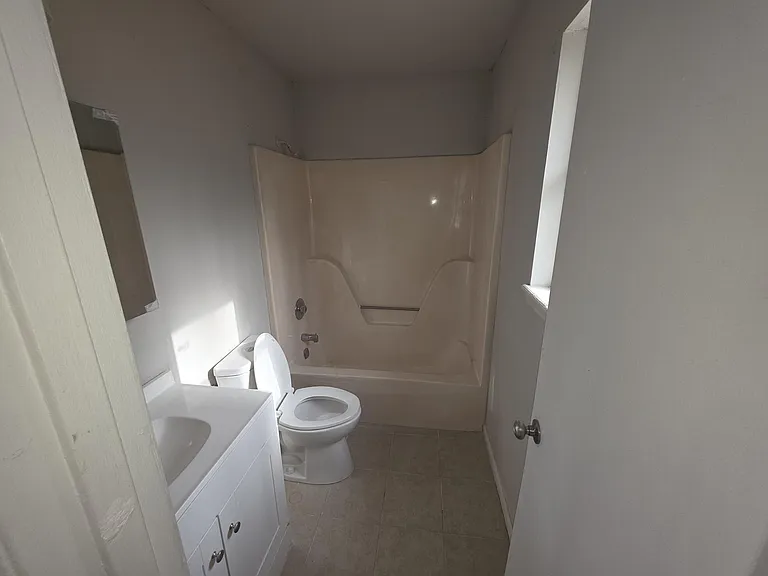 3008 Mistletoe Ave — Photo 11