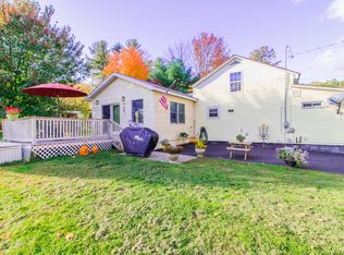 8 Mason St, Auburn, ME 04210