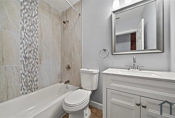 3 bed, 1600 sqft, $2,200 — Photo 3
