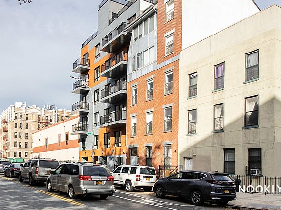 2nd image of 291 Union St APT 3C