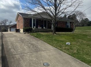 116 Rosebank Ct, Fairdale, KY 40118