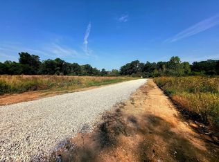 N Spring Lake Dr, Mooresville, IN 46158