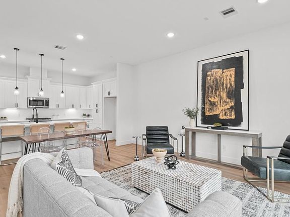5th image of 1019 Upside Wheatley St