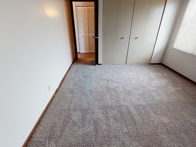 Cedar House Apartments — Photo 26