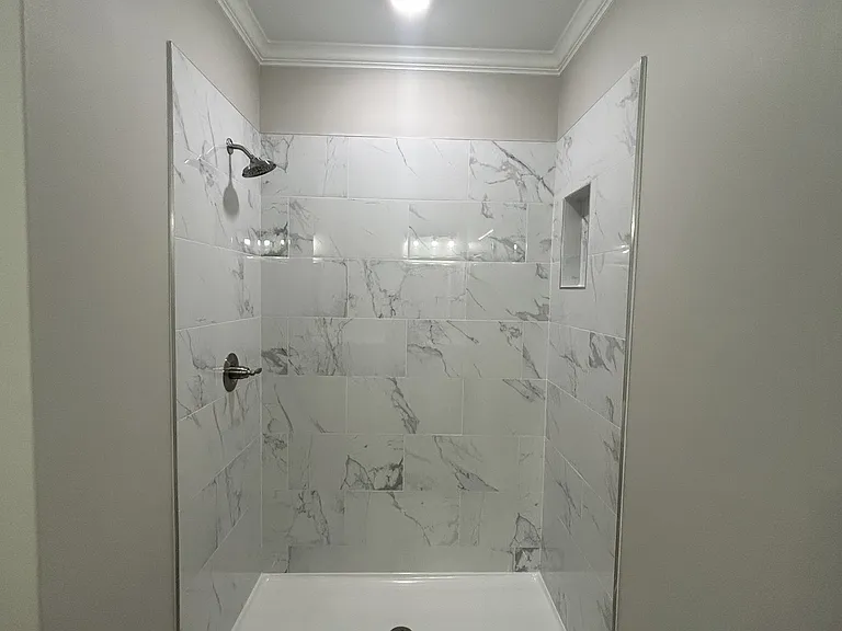 210 Diamondhead Dr — Photo 13