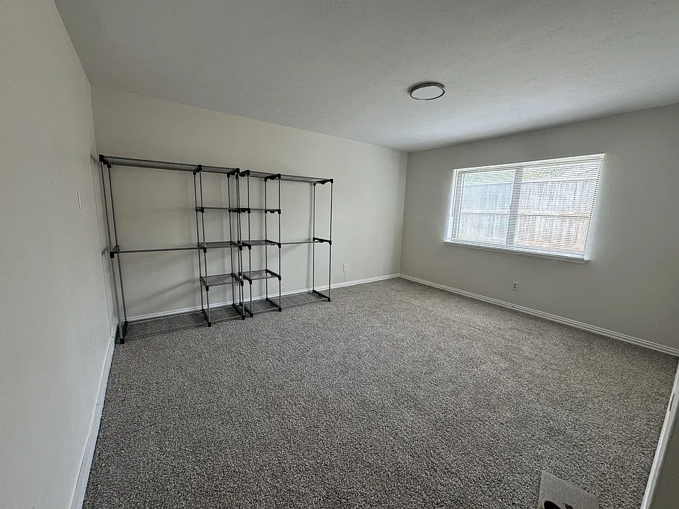 6403 Chinaberry Trl #6