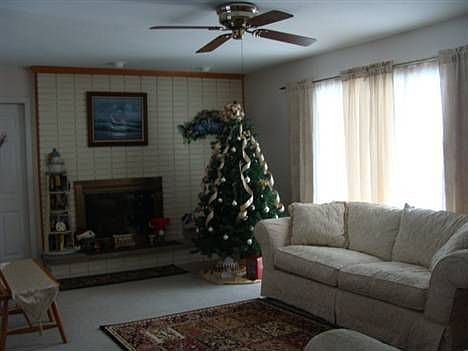 3rd image of 515 Cranston Dr
