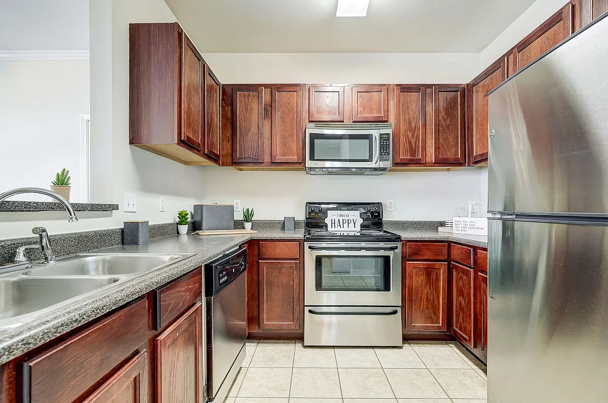Harborside Apartment Homes — Photo 2
