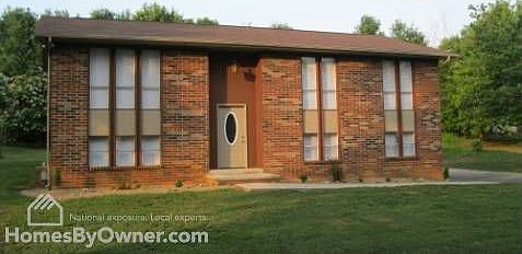 1st image of 2346 Pinewood Dr