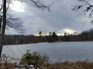 65 Glen Lake Rd, Sparta, NJ 07871