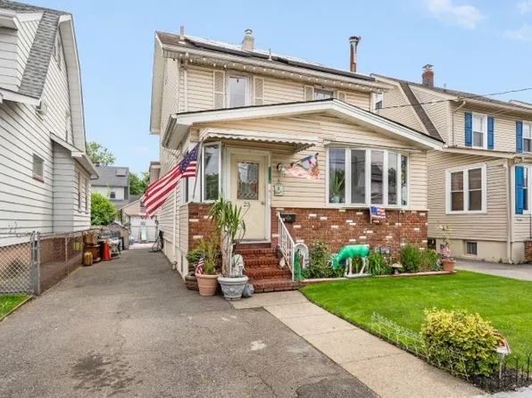 23 E 9Th St, Clifton City, NJ 07011