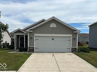 5763 White Pine Rd, Whitestown, IN 46075