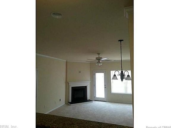 2nd image of 487 Old Colonial Way #487