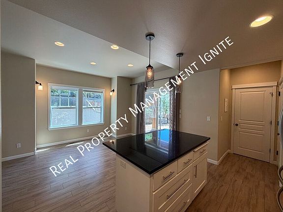 5th image of 2447 NW Shields Dr