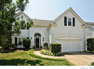 6314 Rosebriar Ln, Charlotte, NC 28277