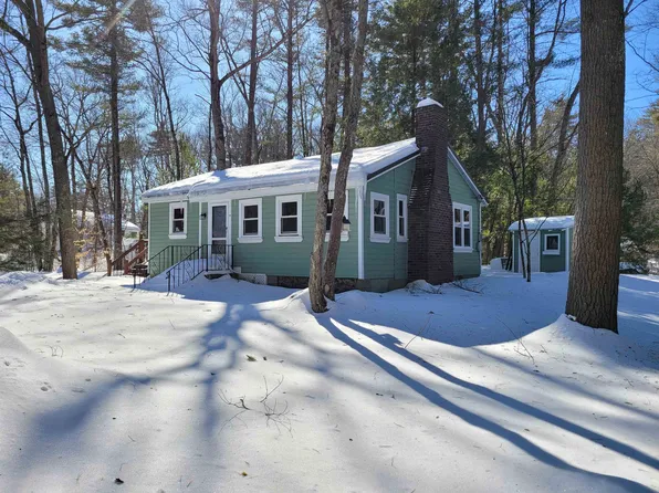30 Norrie Drive, Raymond, NH 03077