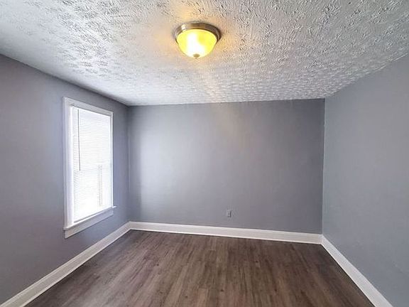 3rd image of 36-40 S Oakley Ave
