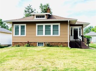 810 E Lincoln St, Hoopeston, IL 60942