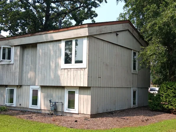 1917 Broadway St S #2, Menomonie, WI 54751