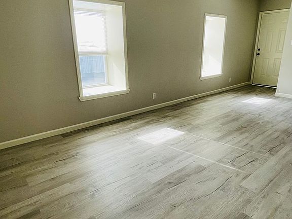 4th image of 103 White St APT 4