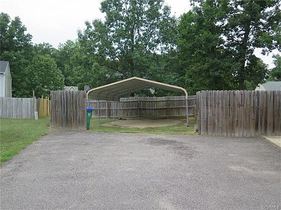 2nd image of 3504 Skipping Rock Pl