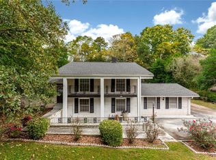 3298 Regalwoods Dr, Atlanta, GA 30340