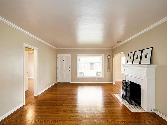 Living looking toward entry door