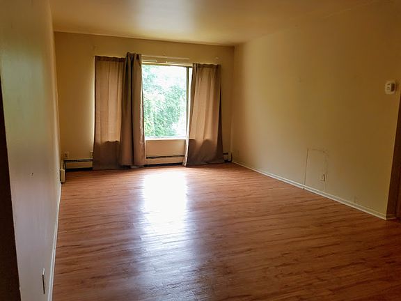 2nd image of 1305-1345 W Locust St #1329-30