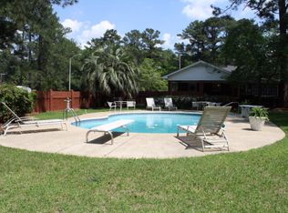 1726 Dawson Rd, Albany, GA 31707