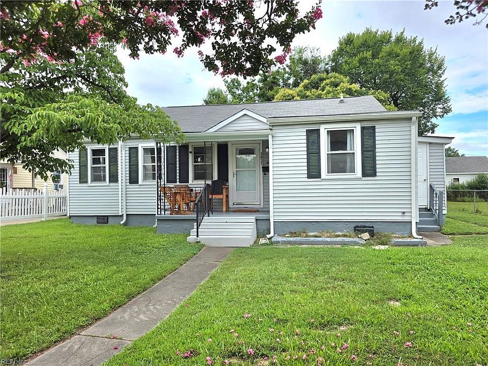 1st image of 3421 Somme Ave