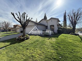 1421 Taupin Ct, Folsom, CA 95630