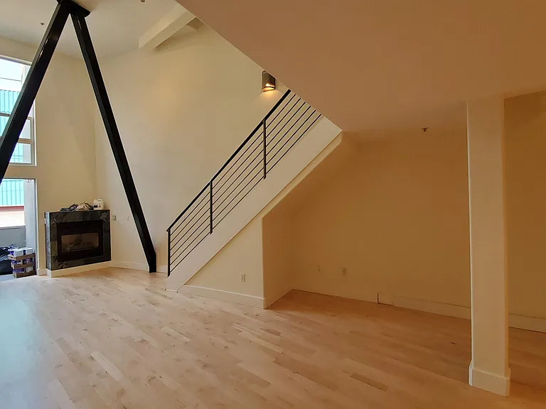 336 Harriet St #2 — Photo 2