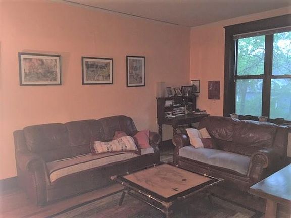 4th image of 2206 W Berteau Ave APT 3