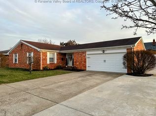 5 Wakefield Rd, Point Pleasant, WV 25550