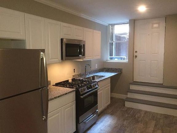 2nd image of 5205 S Drexel Ave #Gd-n