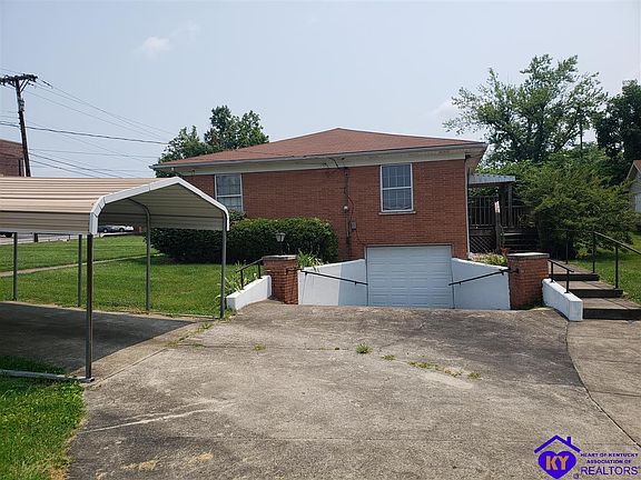 3rd image of 120 E White Oak St