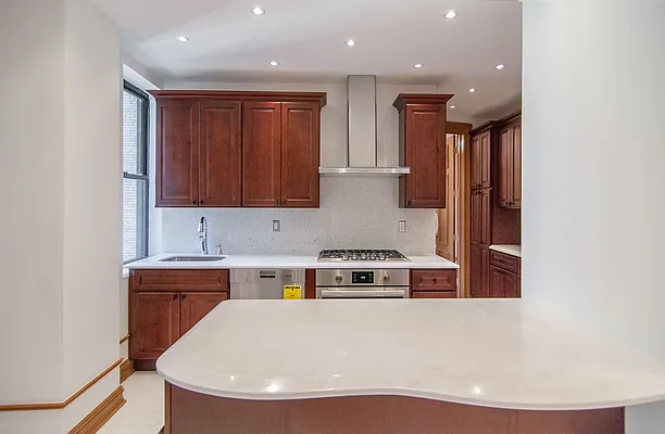 Rented by WAM Partners - William Moses Co. | media 63