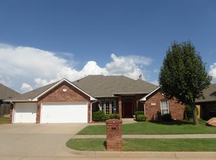 10408 Regent St, Oklahoma City, OK 73162