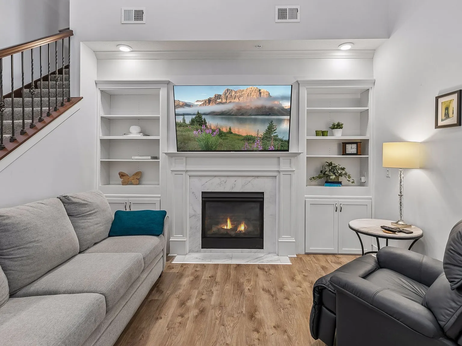 2 bed, 1800 sqft, $2,450 — Photo 3