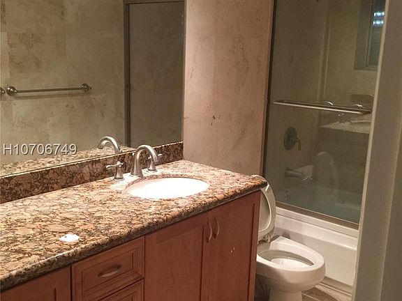 5th image of 14223 SW 80th Ave