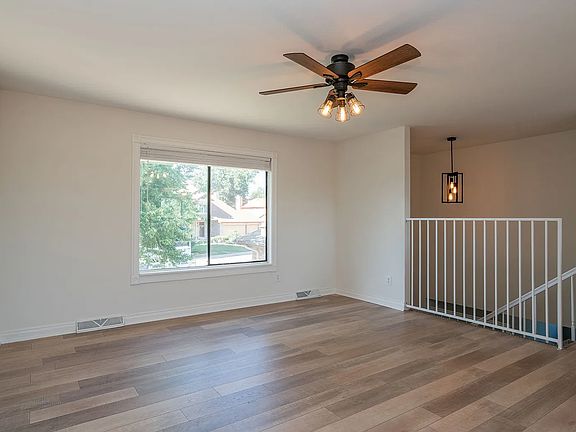 4th image of 13685 W 67th Cir